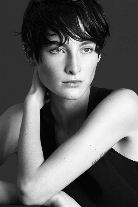 androgynous models female.